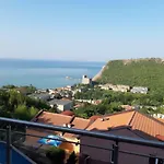 Complex Karia Iv Kavarna