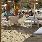Complex Karia Iv Apartment