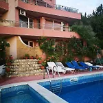 Apartment Complex Karia Iv *