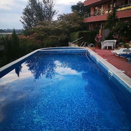Complex Karia Iv *