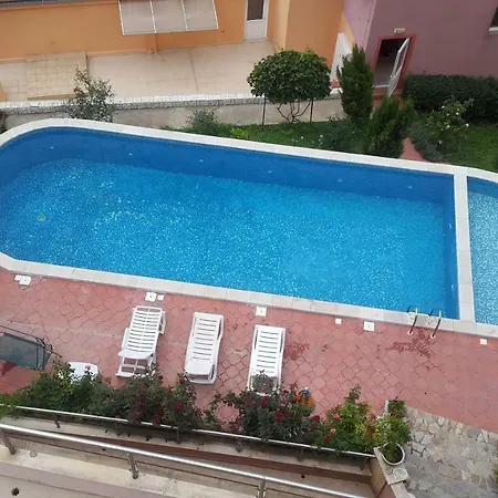 Complex Karia Iv * Kavarna