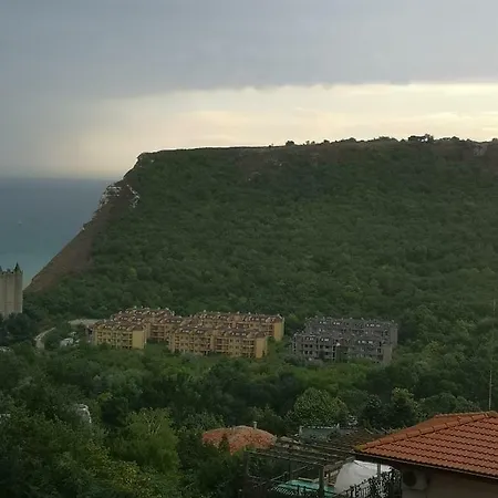 Complex Karia Iv